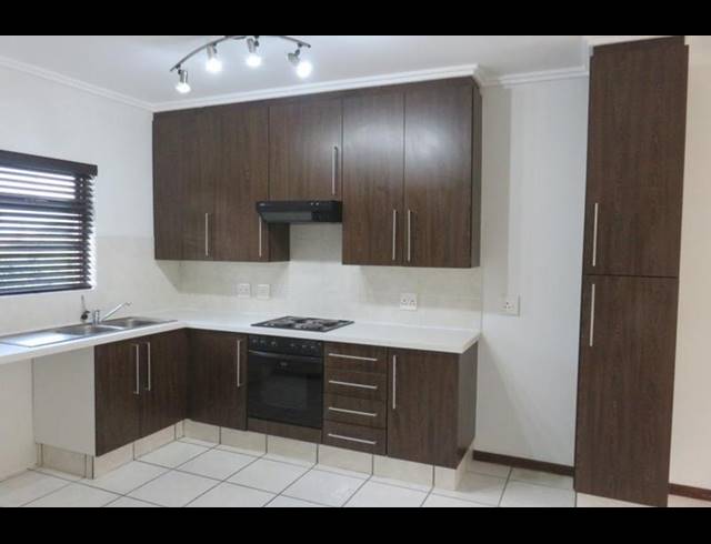 3 BEDROOM PROPERTY TO RENT IN FOURWAYS